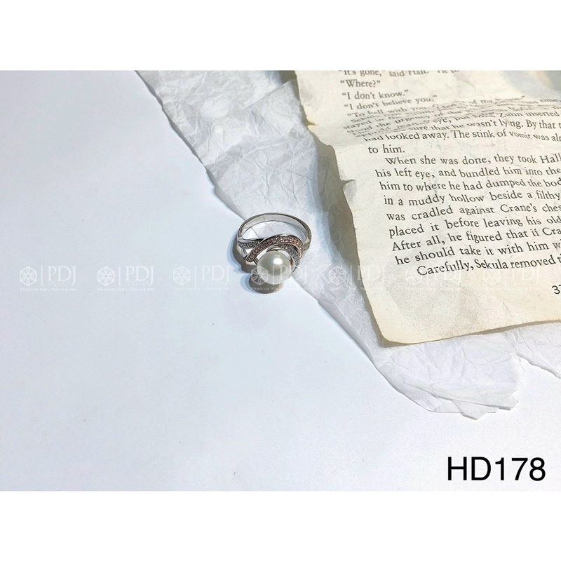 Nhẫn ngọc trai bạc M178